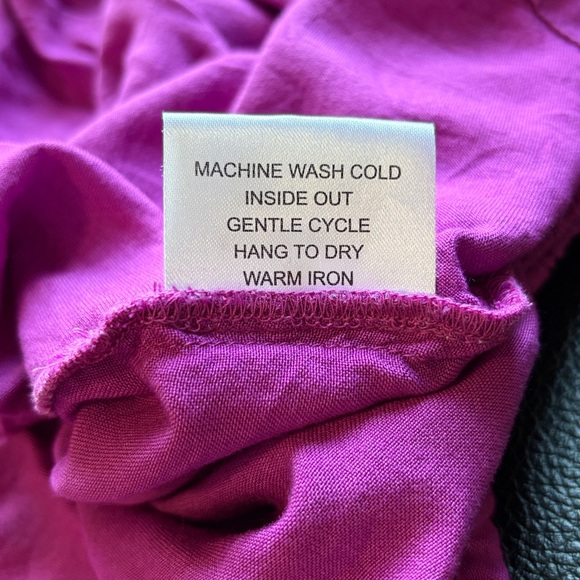 Alice Walk Smocked front yoke embroidered Top Vneck two button closure peasant M - Picture 9 of 11